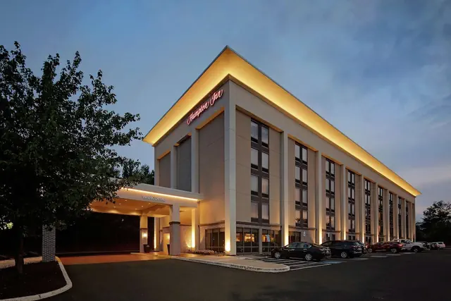 Photo 1 - Hampton Inn by Hilton Philadelphia / Willow Grove