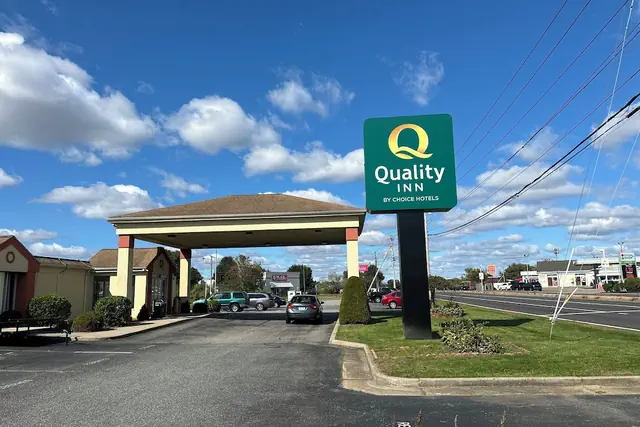 Photo 1 - Quality Inn Seekonk - Providence