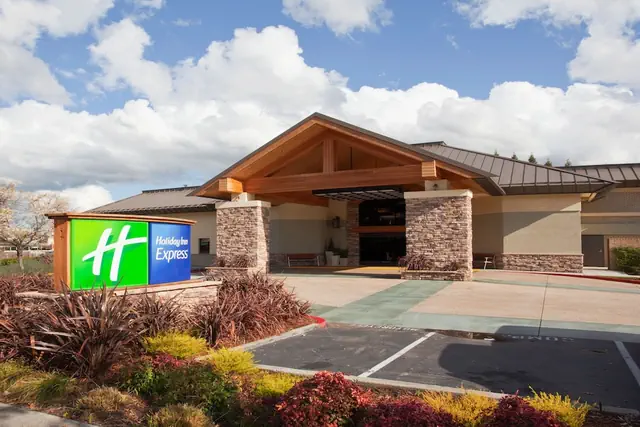 Photo 1 - Holiday Inn Express Walnut Creek by IHG