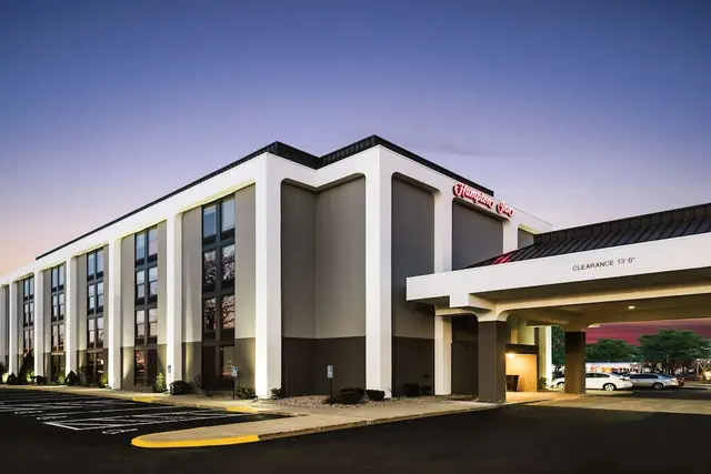 Photo 1 - Hampton Inn West Springfield