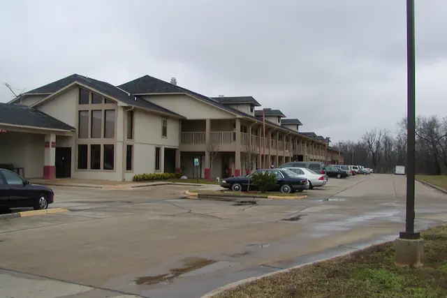 Photo 1 - Super 8 by Wyndham Bossier City/Shreveport Area