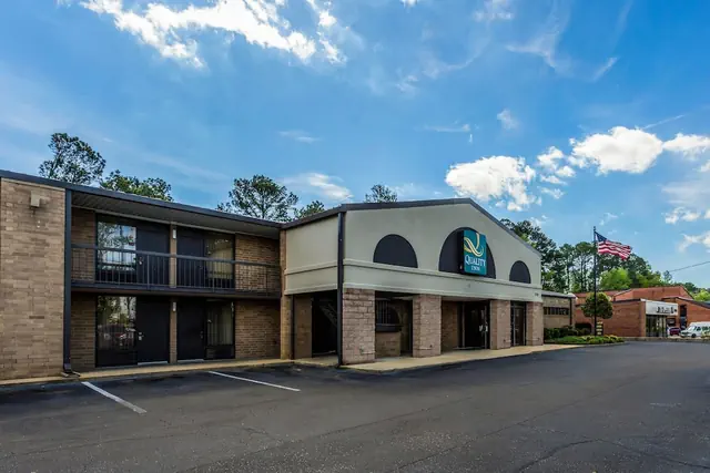 Photo 1 - Quality Inn Tupelo Central