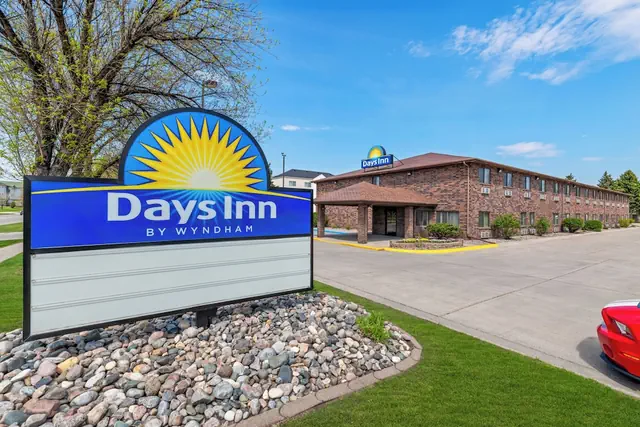 Photo 1 - Days Inn by Wyndham Grand Forks Columbia Mall