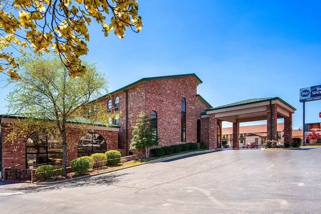 Photo 1 - Best Western Music Capital Inn