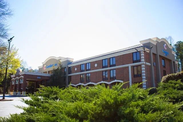 Photo 1 - Clarion Pointe Durham Research Triangle Park