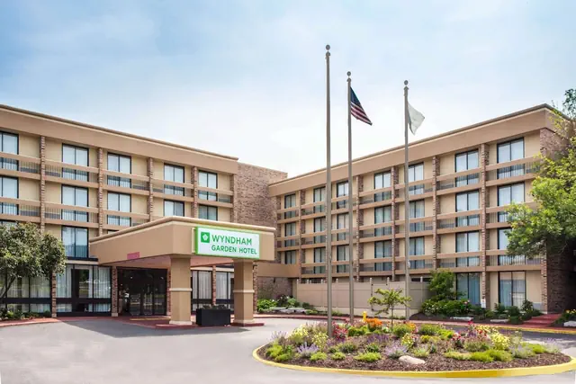 Photo 1 - Wyndham Garden Schaumburg Chicago Northwest