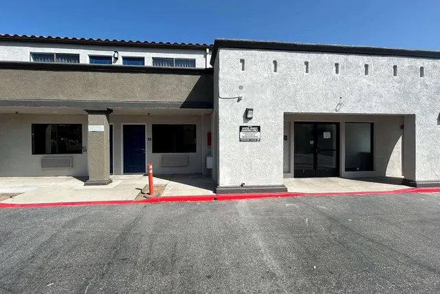 Photo 1 - Motel 6 Lake Elsinore, CA
