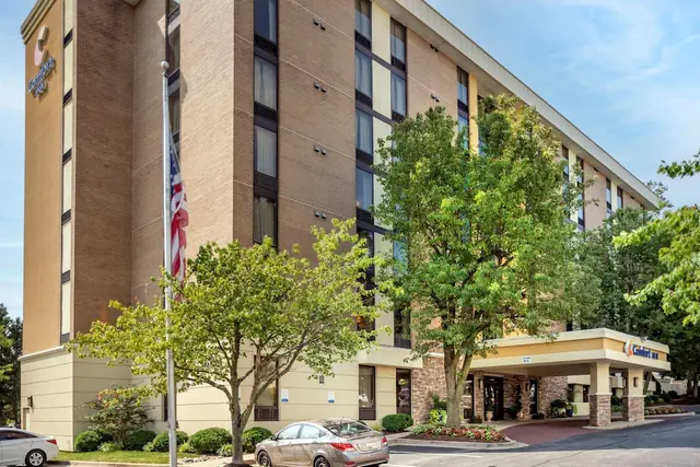 Photo 1 - Comfort Inn Shady Grove - Gaithersburg - Rockville
