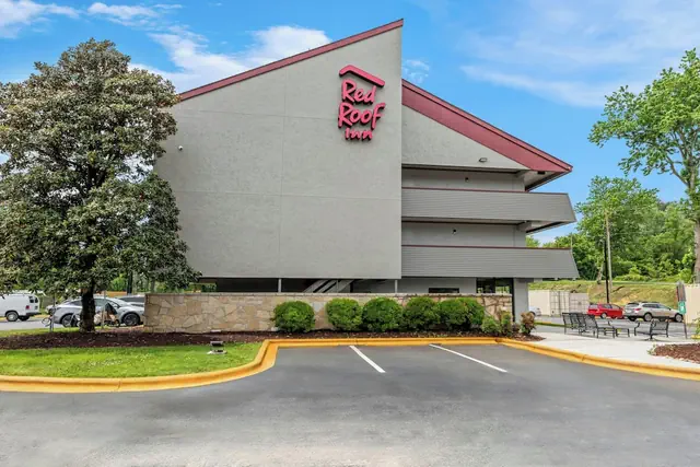 Photo 1 - Red Roof Inn Asheville - Biltmore West