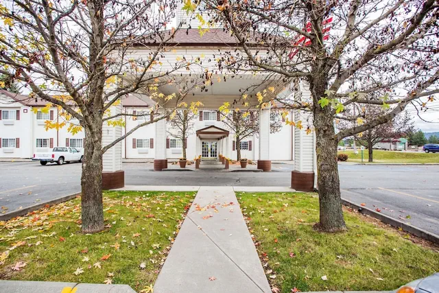Photo 1 - Quality Inn Post Falls - Coeur d'Alene