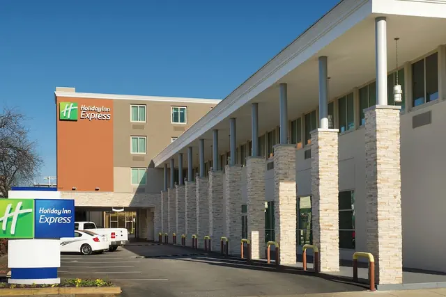 Photo 1 - Holiday Inn Express Baltimore at the Stadiums by IHG