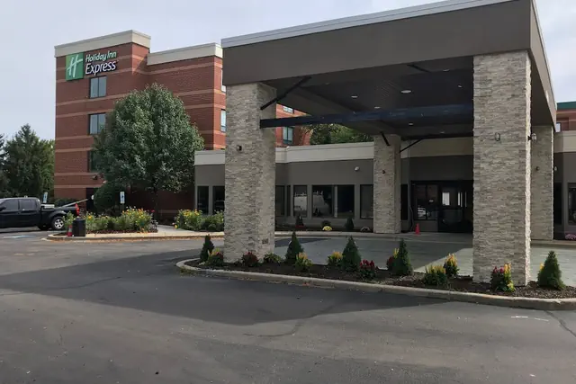 Photo 1 - Holiday Inn Express Naperville by IHG