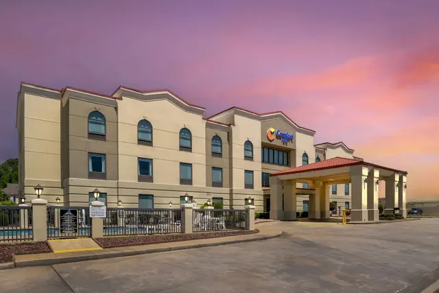Photo 1 - Comfort Inn Greenville I-65