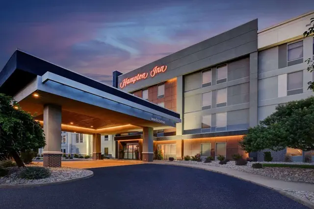 Photo 1 - Hampton Inn Cincinnati-Northwest/Fairfield