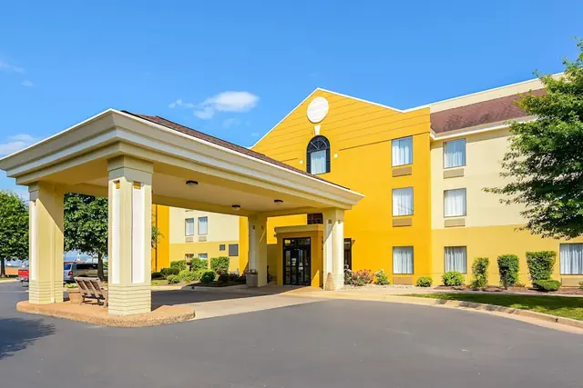 Photo 1 - Comfort Inn Woodstock Shenandoah