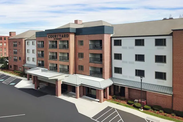 Photo 1 - Courtyard by Marriott Worcester