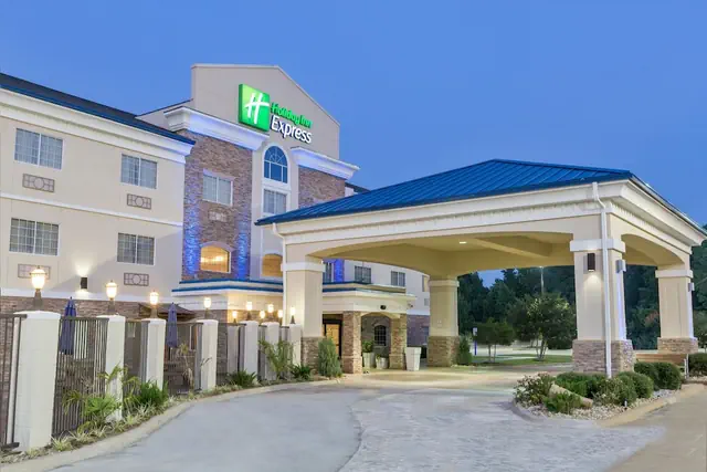 Photo 1 - Holiday Inn Express Palestine by IHG