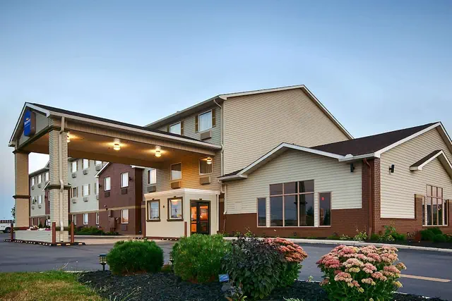 Photo 1 - Baymont by Wyndham Marion, OH