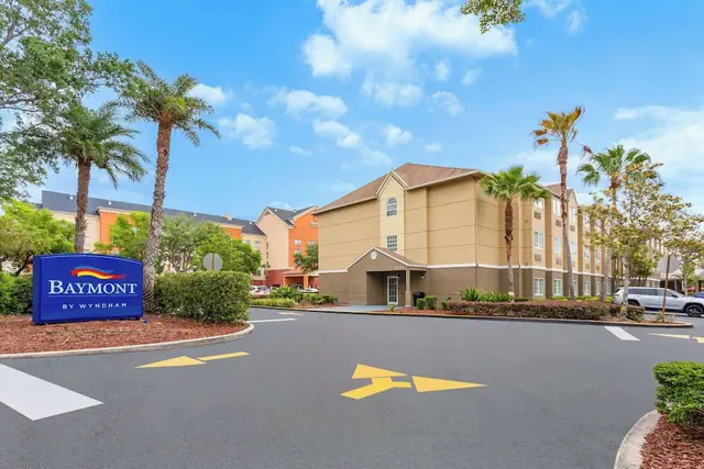 Photo 1 - Baymont by Wyndham Orlando/International Dr/Universal Blvd