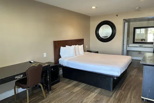 Photo 1 - Vivo Hotel