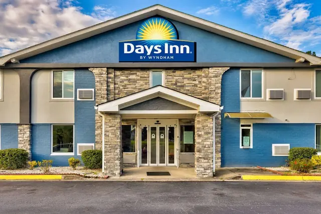 Photo 1 - Days Inn by Wyndham Savannah Gateway I-95