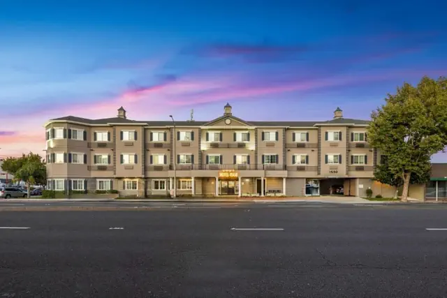Photo 1 - Hotel 1550 - SFO Airport