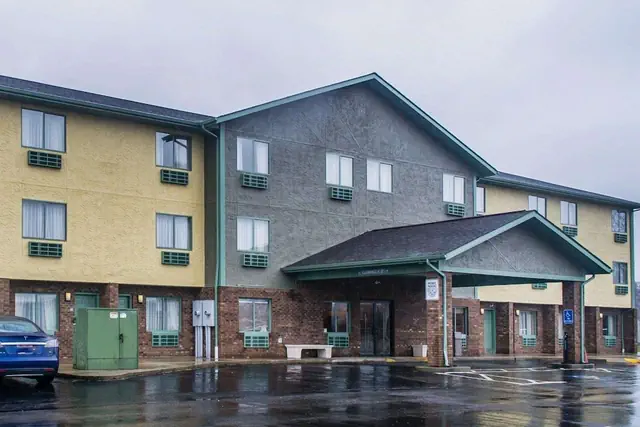 Photo 1 - Quality Inn Streetsboro - Kent