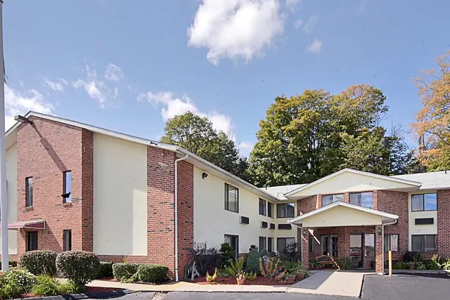 Photo 1 - Riverdale Inn