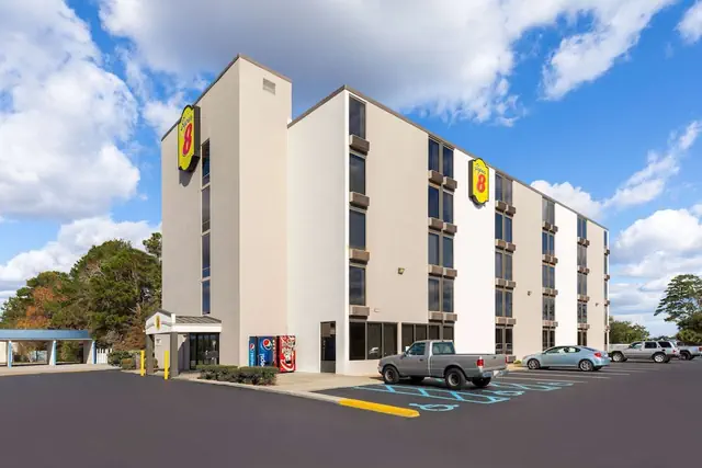 Photo 1 - Super 8 by Wyndham Myrtle Beach/Market Common Area