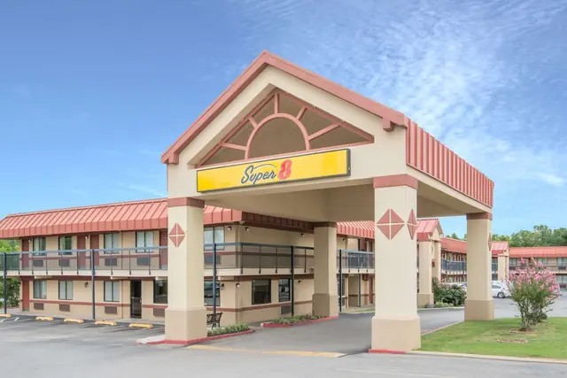 Photo 1 - Super 8 by Wyndham Tulsa/Route 66