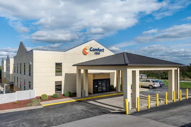 Photo 1 - Comfort Inn Lexington I-75