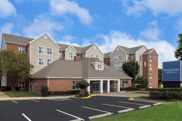 Photo 1 - Homewood Suites by Hilton Alexandria / Pentagon South