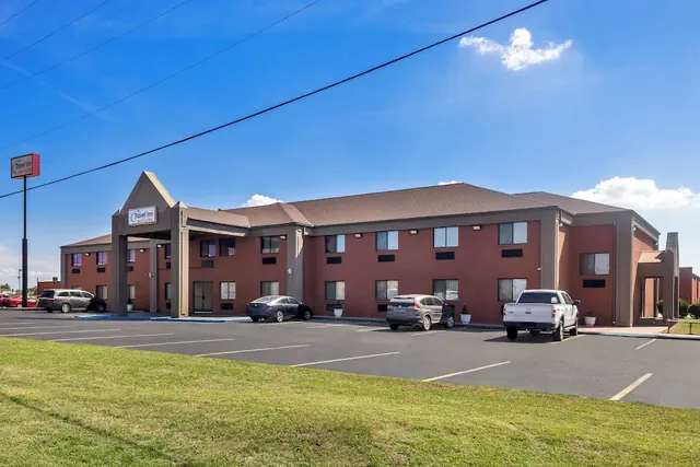Photo 1 - Travel Inn & Suites - Sikeston/Miner (i-55 Exit-67)