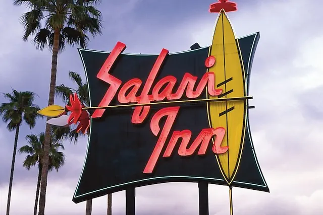 Photo 1 - Safari Inn Burbank/Universal, a Coast Hotel