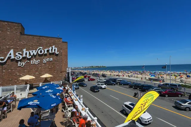 Photo 1 - Ashworth by the Sea