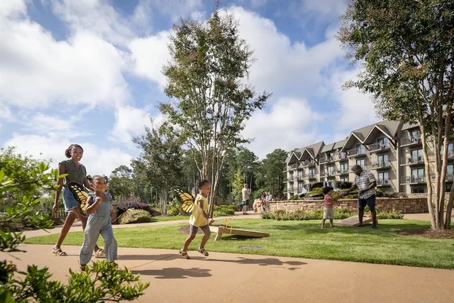 Photo 1 - Callaway Resort & Gardens