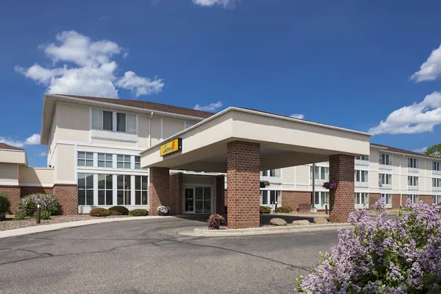 Photo 1 - Super 8 by Wyndham Menomonie WI