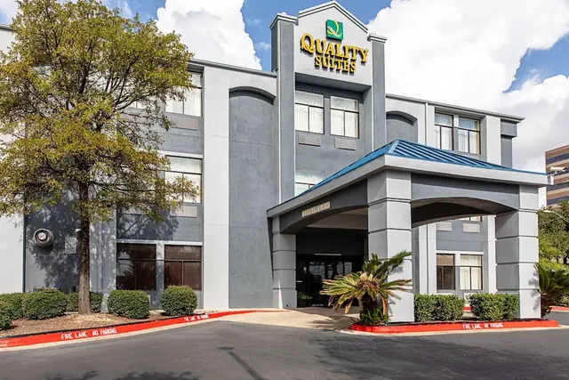 Photo 1 - Quality Suites Austin South St. Elmo District