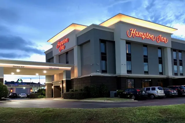 Photo 1 - Hampton Inn Warner Robins