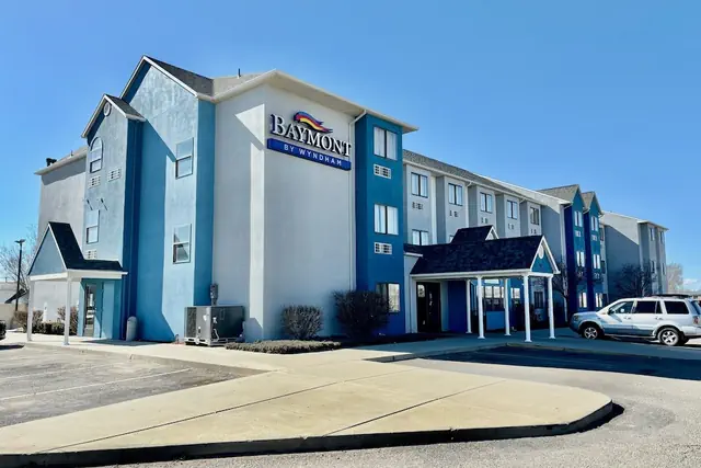 Photo 1 - Baymont Inn by Wyndham Farmington
