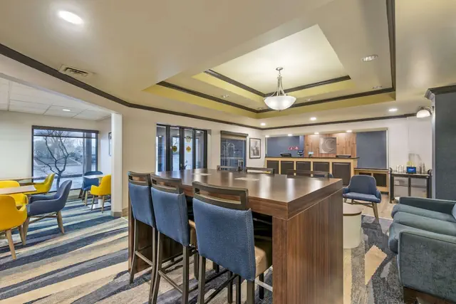Photo 1 - Spark by Hilton Cincinnati Airport South