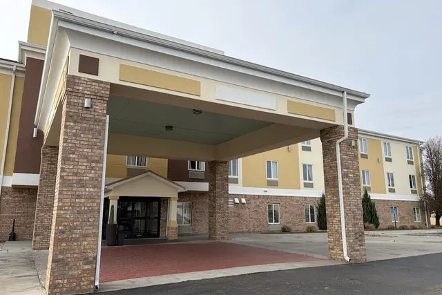 Photo 1 - Garner Hotel Liberal North by IHG