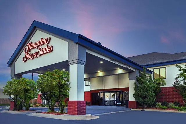 Photo 1 - Hampton Inn & Suites Tulsa-Woodland Hills 71st-Memorial