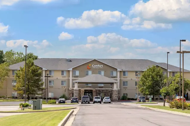 Photo 1 - Comfort Inn & Suites Pittsburg KS