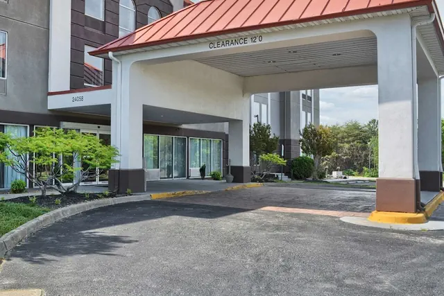 Photo 1 - Comfort Inn Ruther Glen near Kings Dominion