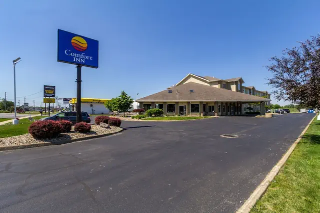 Photo 1 - Comfort Inn Norwalk - Sandusky