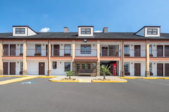 Photo 1 - Baymont by Wyndham Commerce GA Near Tanger Outlets Mall