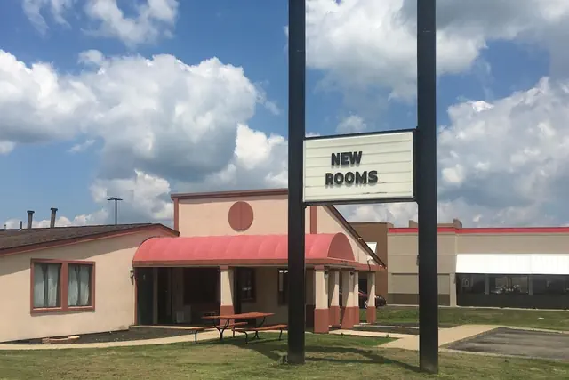 Photo 1 - Rodeway Inn Circleville
