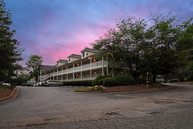 Photo 1 - HomeTowne Studios by Red Roof Atlanta - Lawrenceville