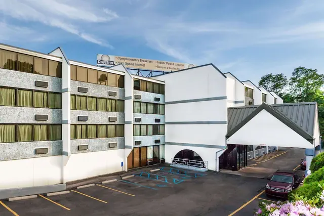 Photo 1 - Days Inn by Wyndham Scranton PA